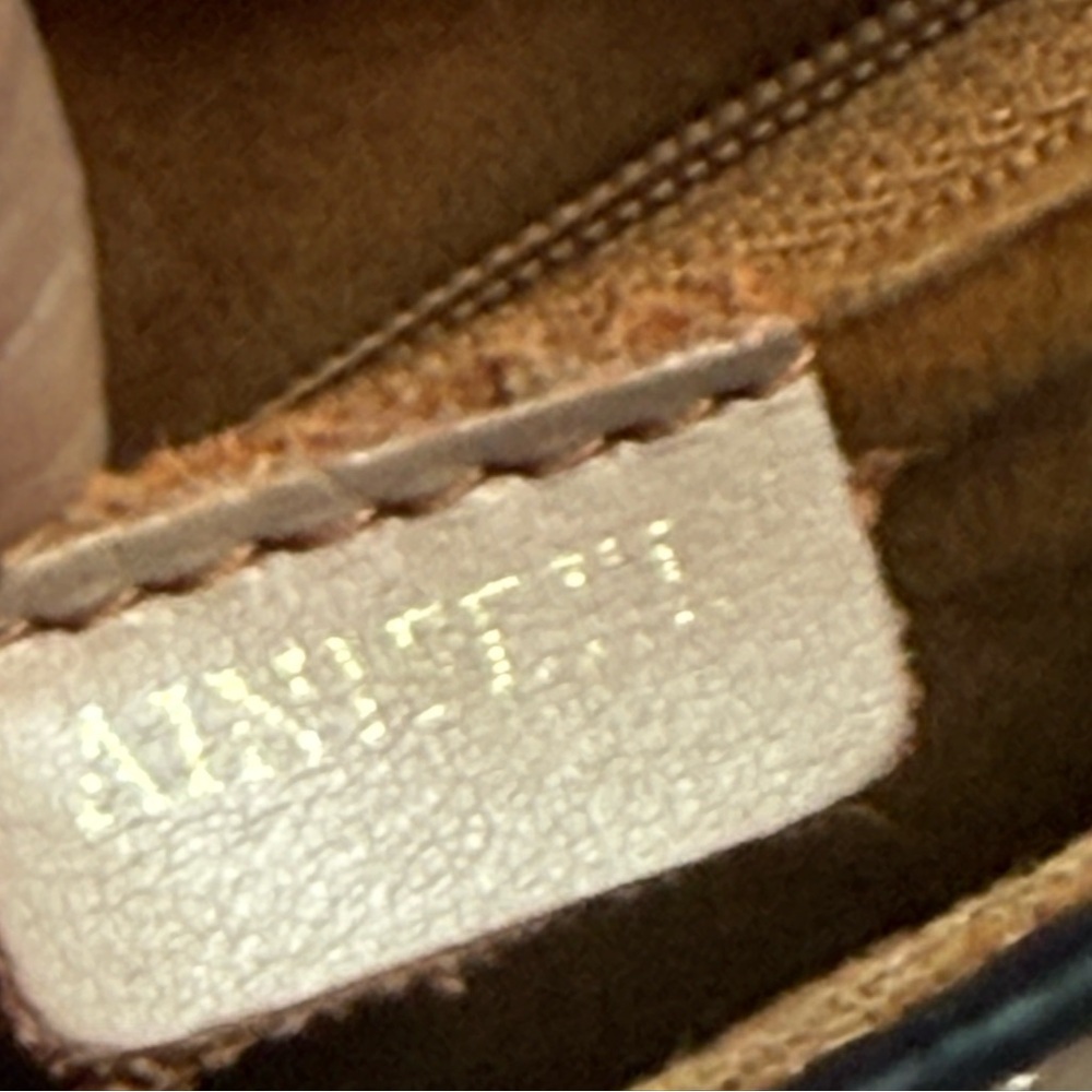 Ainifeel Chic Tan Crossbody Bag‎ - Picture 9 of 11